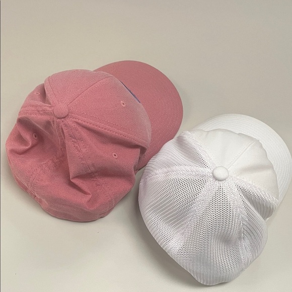 Travis Mathew Pink & White Men’s Fitted ball Caps size L / XL - Picture 4 of 16